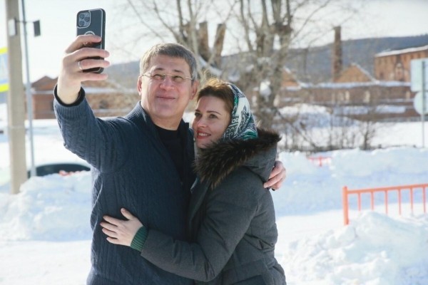Радий Хабиров отпразднует день рождения в кругу семьи Радий Хабиров отпразднует день рождения в кругу семьи