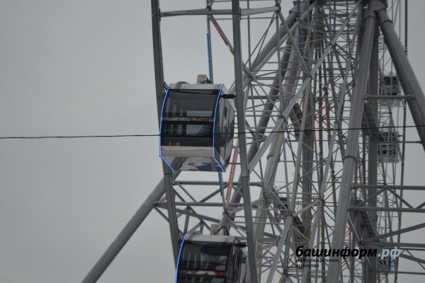 В Уфе на продажу выставили аттракцион «Колесо обозрения»