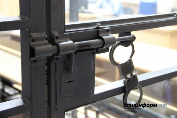 В Башкирии двух сестер-мошенниц отправили за решетку