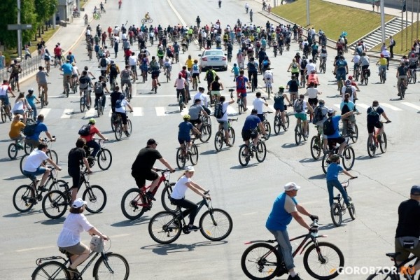 Юбилейный «День 1000 велосипедистов» в Уфе – фоторепортаж Юбилейный «День 1000 велосипедистов» в Уфе – фоторепортаж