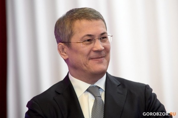 Радий Хабиров рассказал об успехах мобильной стоматологии 