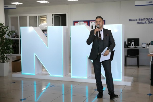 Дилеры ГАЗ начали принимать заказы на цифровую «ГАЗель NN»  Дилеры ГАЗ начали принимать заказы на цифровую «ГАЗель NN»