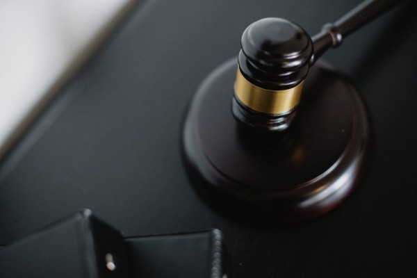 В Уфе суд вынес приговор мужчине за покушение на сбыт крупной партии наркотиков 
  В Уфе суд вынес приговор мужчине за покушение на сбыт крупной партии наркотиков