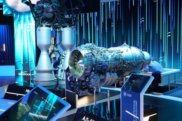 Почти в каждом самолёте на авиасалоне МАКС-2021 есть комплектующие из Башкирии - Хабиров Почти в каждом самолёте на авиасалоне МАКС-2021 есть комплектующие из Башкирии - Хабиров