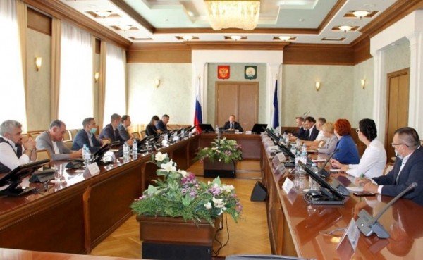 В Башкирии предложили ввести «предпринимательский кэшбэк» В Башкирии предложили ввести «предпринимательский кэшбэк»