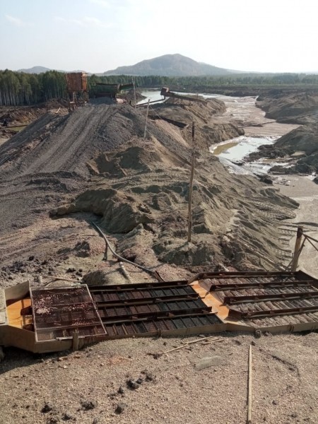 Власти Башкирии останавливают работу золотодобывающей компании «Альт-Инвест»