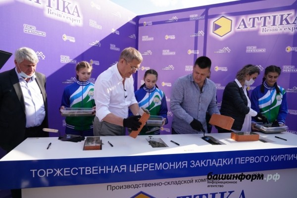 В Нефтекамске отметили День города В Нефтекамске отметили День города