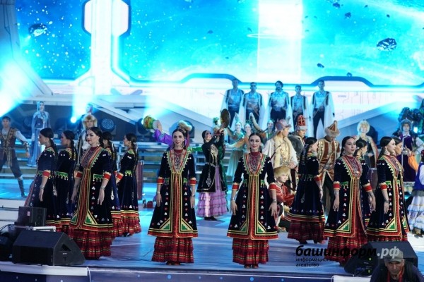 Радий Хабиров дал старт Нацфиналу WorldSkills Russia — 2021 в Уфе Радий Хабиров дал старт Нацфиналу WorldSkills Russia — 2021 в Уфе