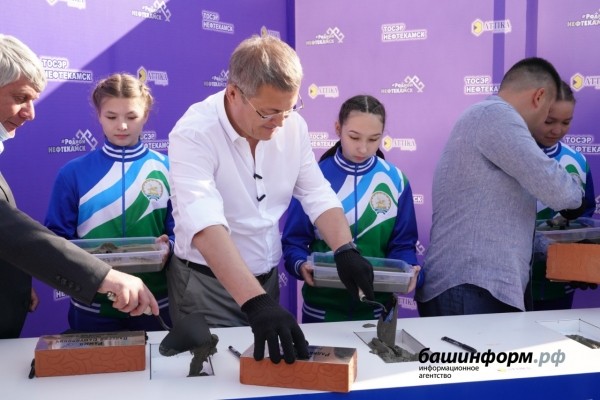 В Нефтекамске отметили День города В Нефтекамске отметили День города