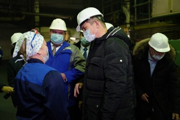 Радий Хабиров поздравил заводчан с 50-летием «БелЗАНа»
 