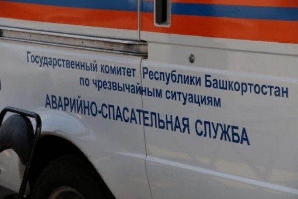 В Башкирии спасли застрявших на лодке туристов В Башкирии спасли застрявших на лодке туристов