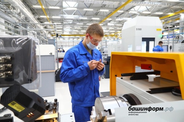 Татарстан намерен использовать опыт Башкортостана в подготовке кадров для промышленности Татарстан намерен использовать опыт Башкортостана в подготовке кадров для промышленности