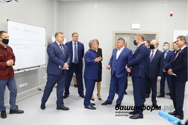 Татарстан намерен использовать опыт Башкортостана в подготовке кадров для промышленности Татарстан намерен использовать опыт Башкортостана в подготовке кадров для промышленности