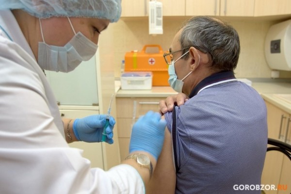 Минздрав разрешил прививаться одновременно от гриппа и коронавируса Минздрав разрешил прививаться одновременно от гриппа и коронавируса