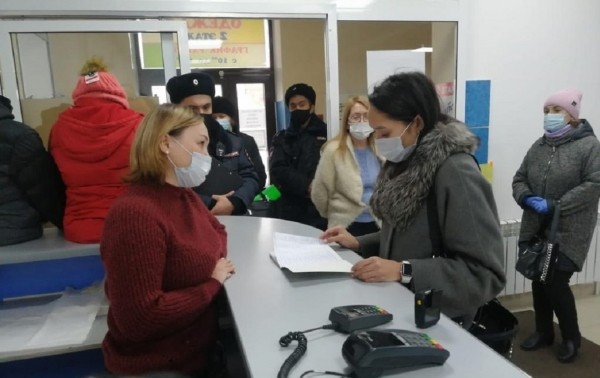 Два торговых центра в Башкирии закрыли из-за ковидных нарушений Два торговых центра в Башкирии закрыли из-за ковидных нарушений