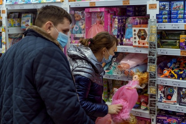 Праздник начинается: комплект постельного белья – 199, литая сковорода – 499 рублей в новом «Галамарте» в Уфе Праздник начинается: комплект постельного белья – 199, литая сковорода – 499 рублей в новом «Галамарте» в Уфе