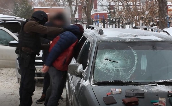 Подозреваемых в разбойном нападении на банк в Уфе задержали в Удмуртии Подозреваемых в разбойном нападении на банк в Уфе задержали в Удмуртии