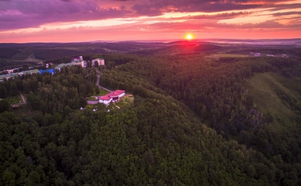 
                    В Башкирии ищут инвестора на создание туркомплекса в геопарке «Янган-Тау»
                    
                