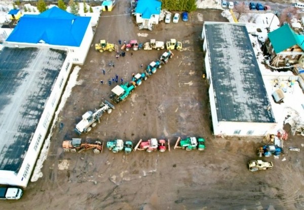 В Башкирии техника для ремонта дорог выстроилась буквой Z 