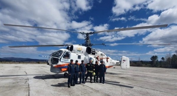 В Башкирии спасатели протестировали пожарный вертолет, собранный в Кумертау 