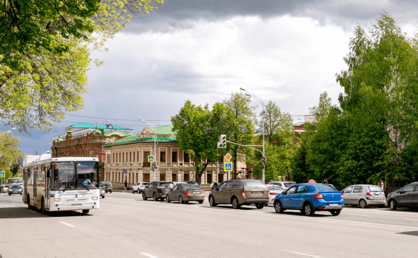 
                    Минтранс Башкирии закупает автобусы на миллиард рублей

                