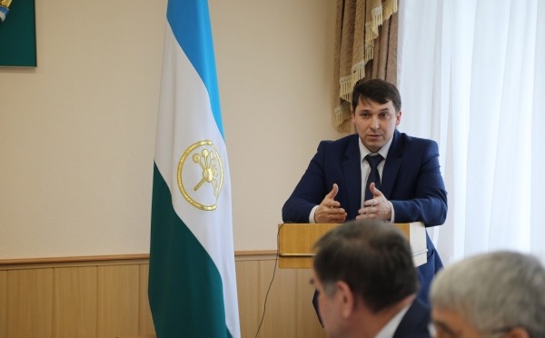 Замглавы Сибая уволили из-за коррупционных нарушений
Замглавы Сибая уволили из-за коррупционных нарушений