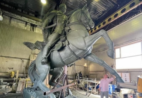 Глава Башкирии поделился фотографией памятника генералу Шаймуратова 