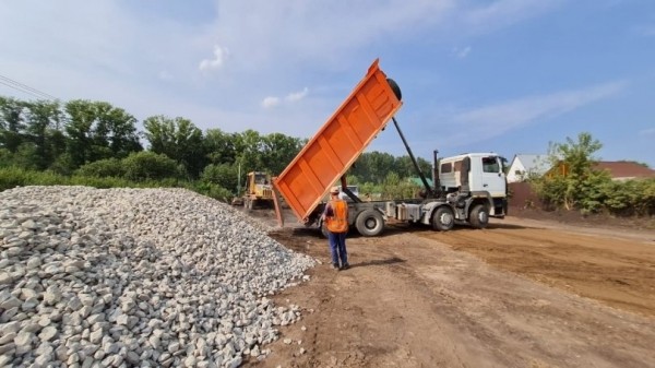 Радий Хабиров рассказал о ремонте дорог к СНТ в одном из районов Башкирии
