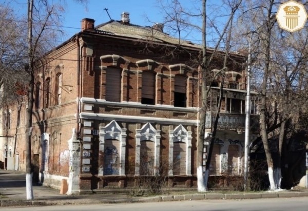 В Уфе выставили на торги «Дом усадьбы Степановых-Зориных» В Уфе выставили на торги «Дом усадьбы Степановых-Зориных»