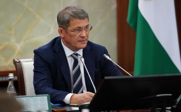 Хабиров создал оперативный штаб после введения режима базовой готовности
                 
                    Хабиров создал оперативный штаб после введения режима базовой готовности