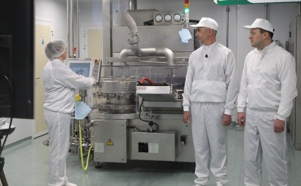 На уфимском заводе запустили цех по производству лекарства от гемофилии
На уфимском заводе запустили цех по производству лекарства от гемофилии