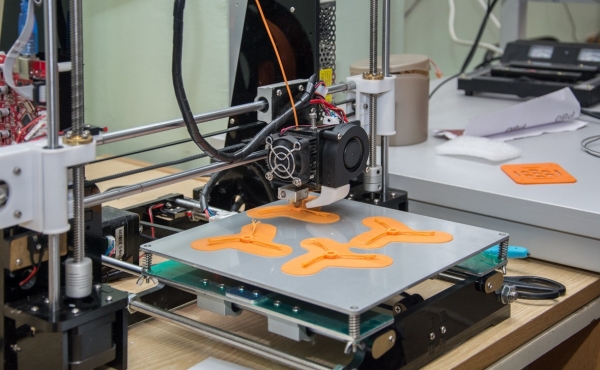 
                    В Башкирии разрабатывают военный беспилотник в 40 раз дешевле импортных

                