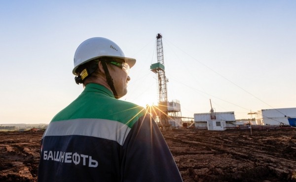 
                    «Башнефть» открыла 27 новых залежей нефти

                