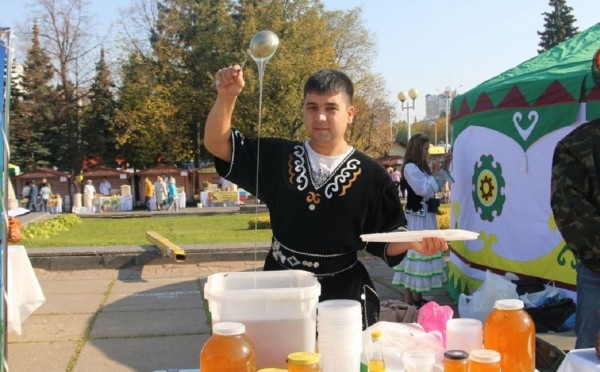 
                    Производство меда в Башкирии за четыре года выросло на 23%

                