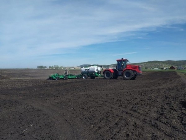 Башкирия планирует закупить свыше 400 единиц сельхозтехники белорусского производства