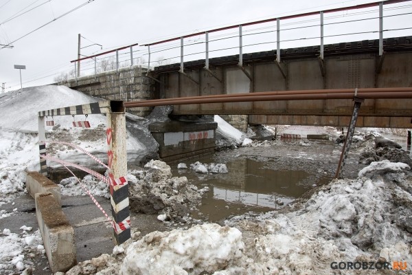 В Уфе из-за разлива Шугуровки перекрыли дорогу: фоторепортаж