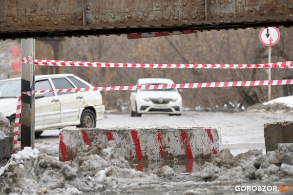 В Уфе из-за разлива Шугуровки перекрыли дорогу: фоторепортаж