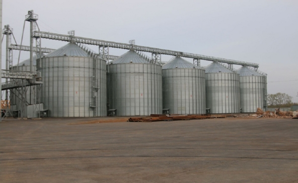 Мощности хранения зерна в Башкирии увеличат до 4,4 млн тонн
Мощности хранения зерна в Башкирии увеличат до 4,4 млн тонн