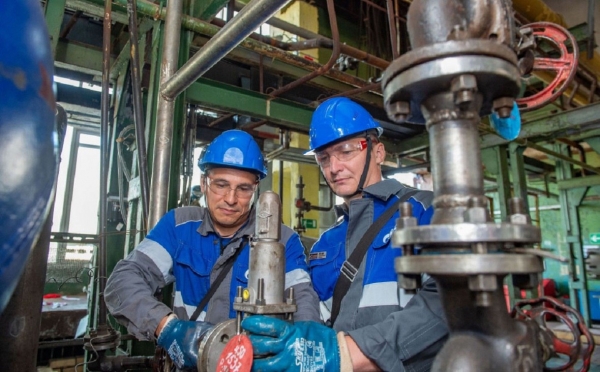 Промышленное производство в Башкирии в марте выросло на 2,4%
Промышленное производство в Башкирии в марте выросло на 2,4%