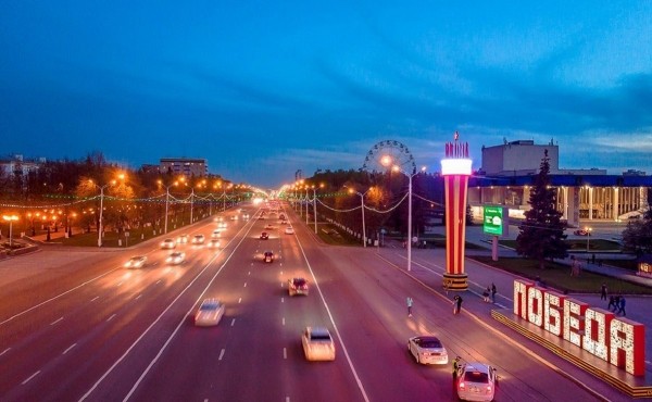 
                    Проспект Октября в Уфе вошел в топ-10 самых дорогих торговых улиц страны

                