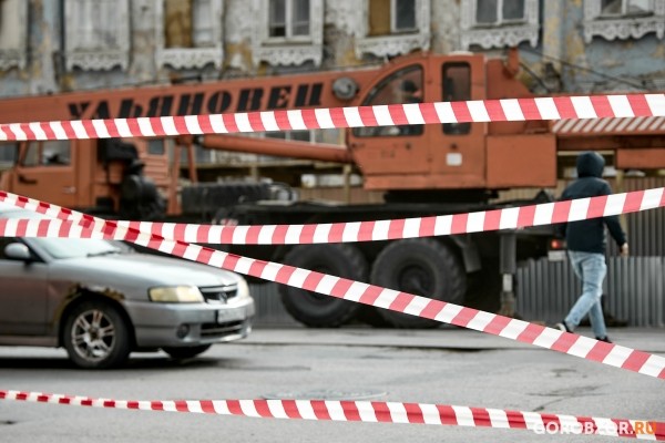 Возле горевшего Дома Бухартовских в Уфе заметили спецтехнику Возле горевшего Дома Бухартовских в Уфе заметили спецтехнику