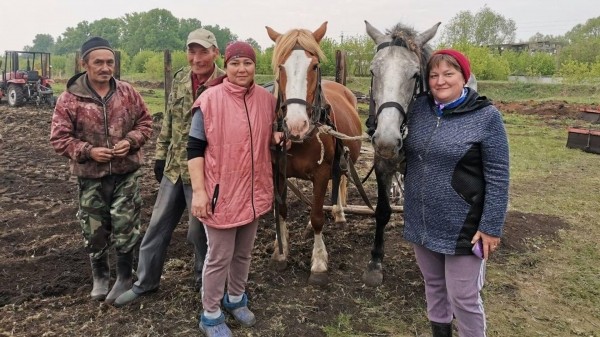 Жители башкирской деревни Кляшево посадили целое поле овощей для участников спецоперации
