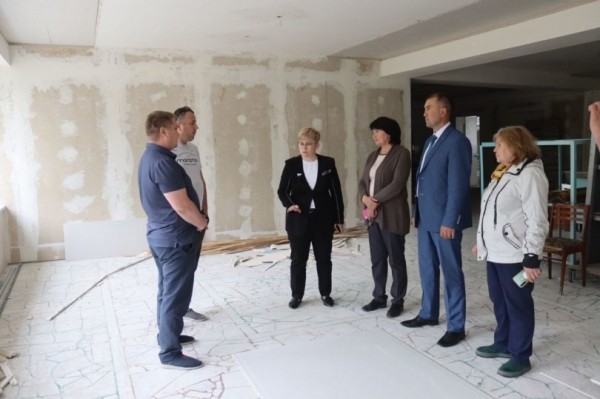 «Единая Россия» внесла более 70 изменений в народную программу