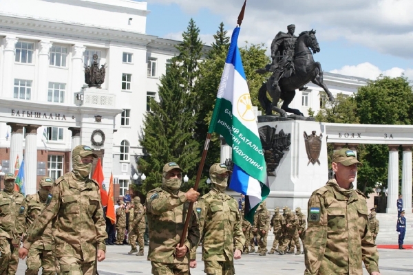 Из Уфы на боевое слаживание проводили батальон им. Миннигали Губайдуллина
Из Уфы на боевое слаживание проводили батальон им. Миннигали Губайдуллина