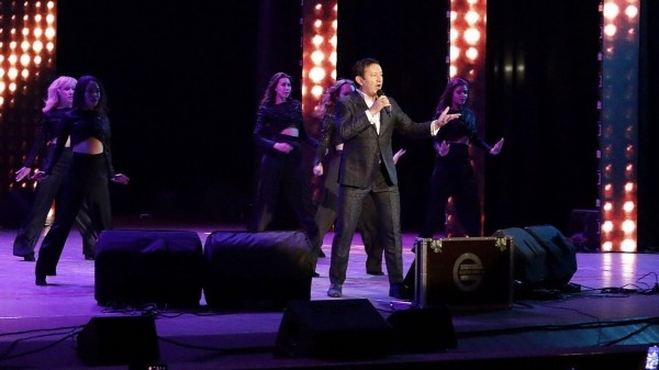 Уфимские певцы собрали на концерте 2,5 миллиона рублей для помощи участникам СВО Уфимские певцы собрали на концерте 2,5 миллиона рублей для помощи участникам СВО