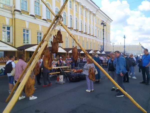 Башкирия презентовала инвестиционный потенциал в Санкт-Петербурге
                 
                    Башкирия презентовала инвестиционный потенциал в Санкт-Петербурге