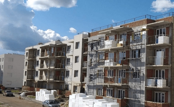 
                    Суд снял обеспечительные меры с 109 квартир дольщиков &laquo;Миловского парка&raquo;

                