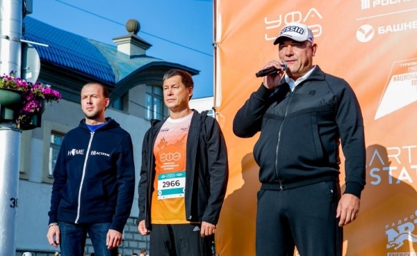 В Уфе прошел девятый Уфимский международный марафон — фоторепортаж
В Уфе прошел девятый Уфимский международный марафон — фоторепортаж