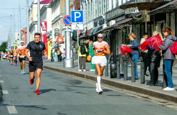 В Уфе прошел девятый Уфимский международный марафон — фоторепортаж
В Уфе прошел девятый Уфимский международный марафон — фоторепортаж