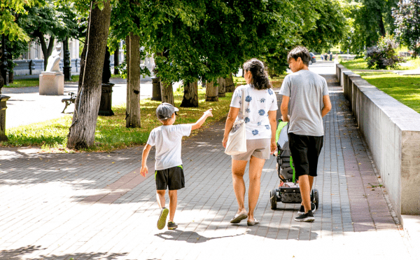 Выплаты за сирот в Башкирии предложили приравнять к прожиточному минимуму
                 
                    Выплаты за сирот в Башкирии предложили приравнять к прожиточному минимуму
